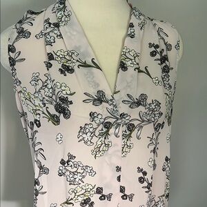 Vince Camuto Pink Floral Sleeveless Blouse